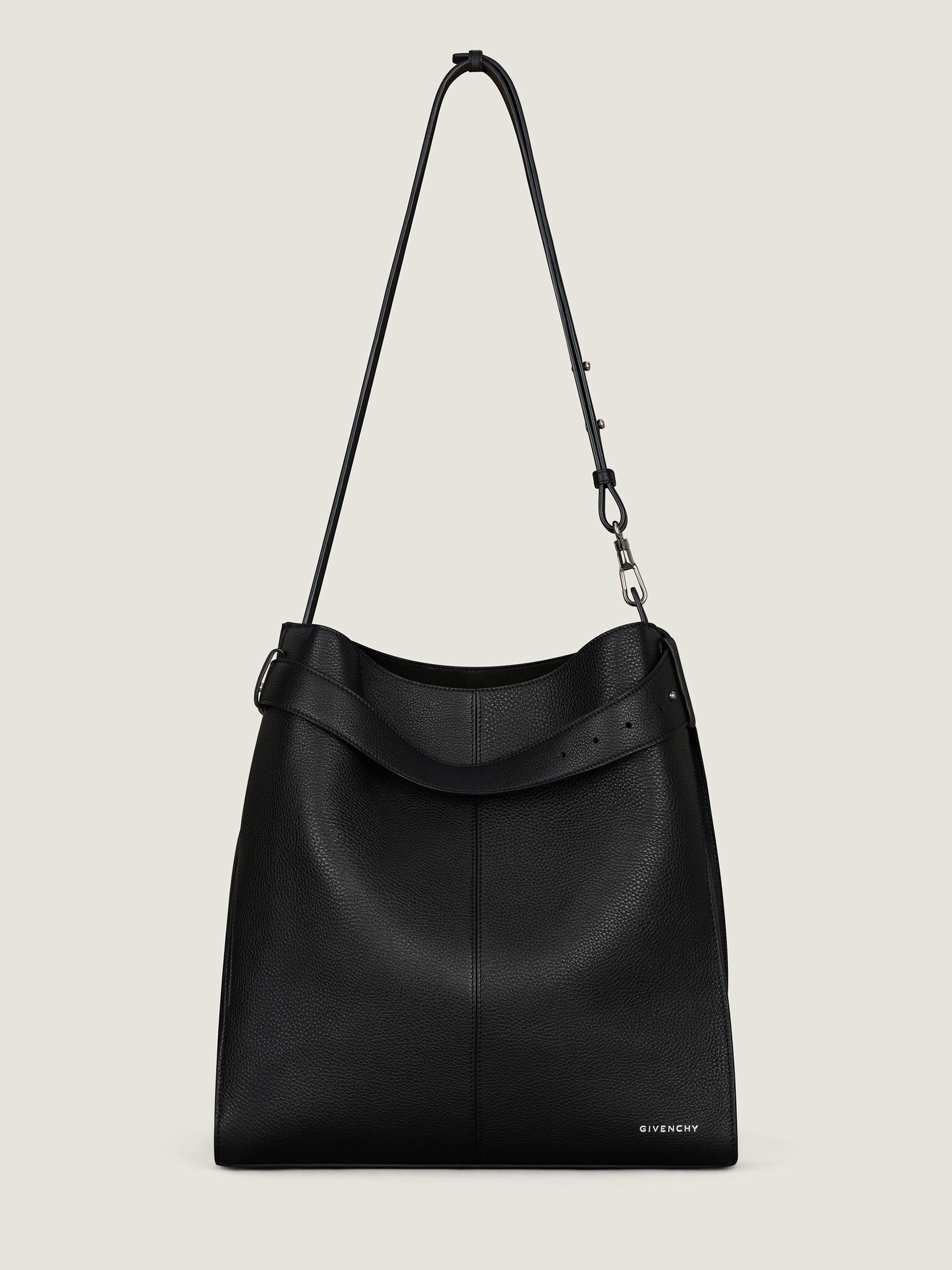 Medium Belted Hobo bag in grained leather
